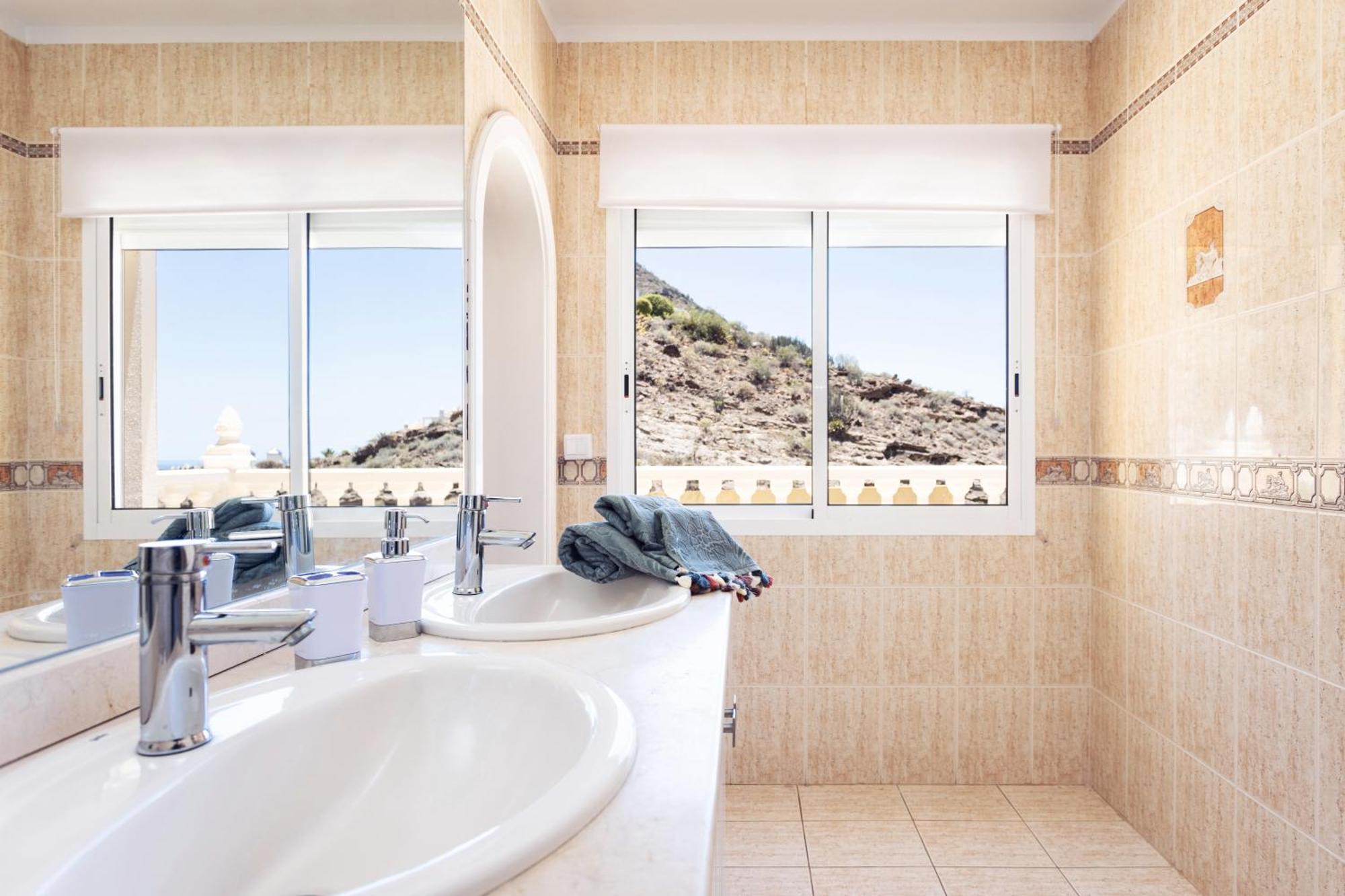 Classbnb - Luxurious Villa 1,5 Kilometers From Costa Adeje Bagian luar foto