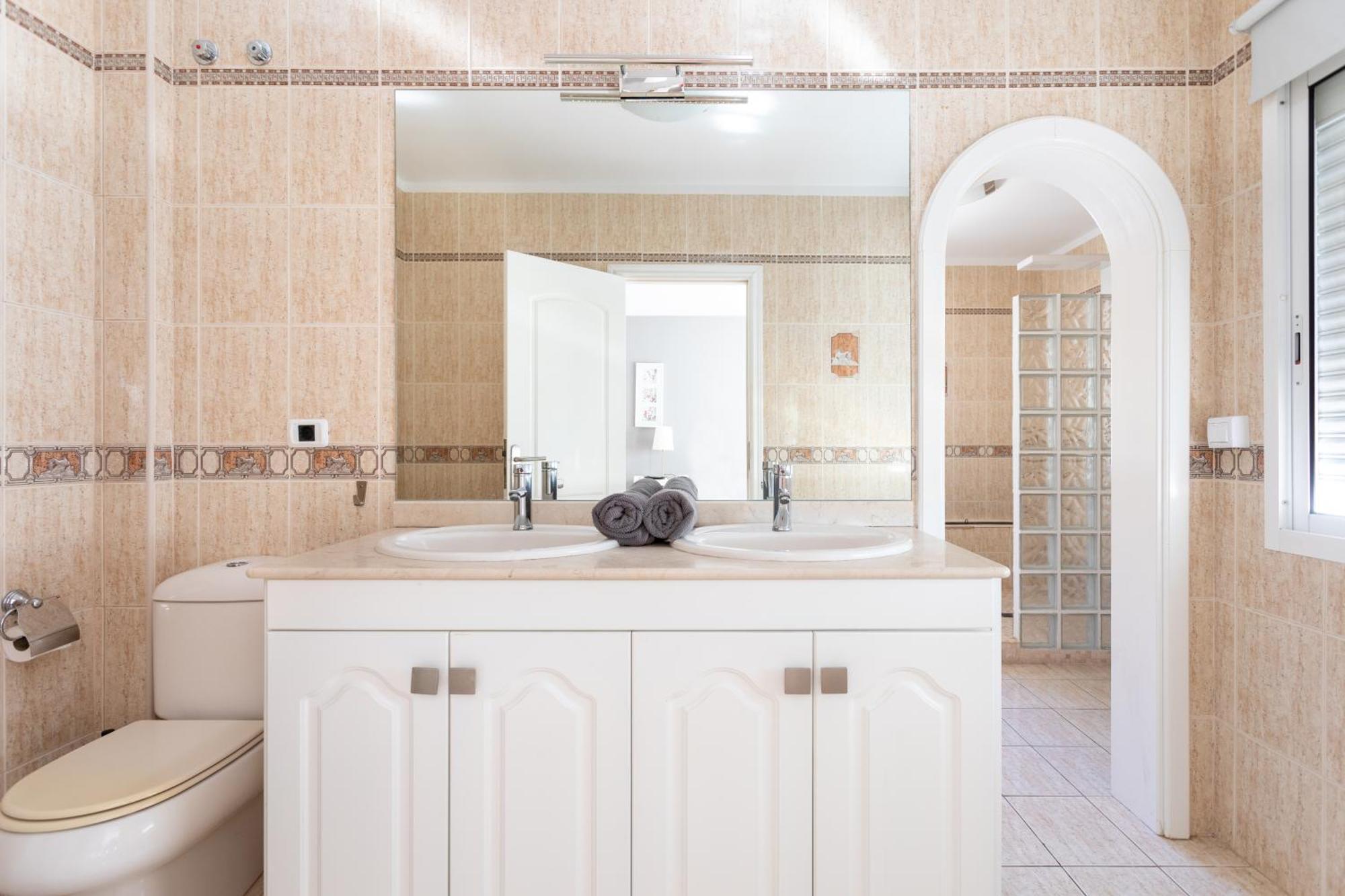 Classbnb - Luxurious Villa 1,5 Kilometers From Costa Adeje Bagian luar foto